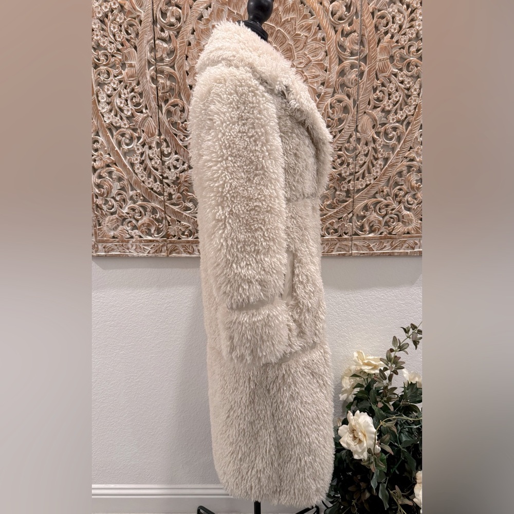 Badgley Mischka Cream Teddy Long Coat - Picture 11 of 15